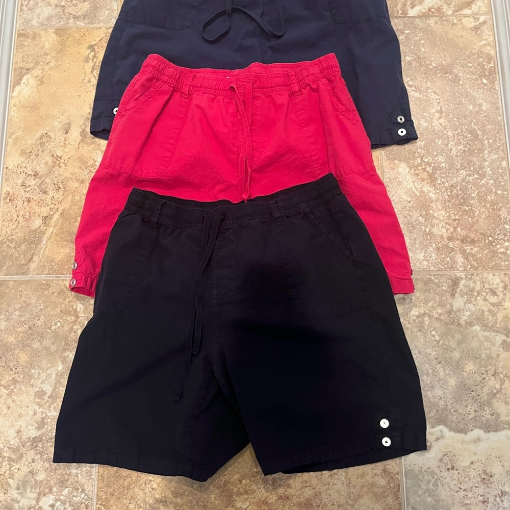 Karen Scott Women's Shorts - Black, Red, Navy